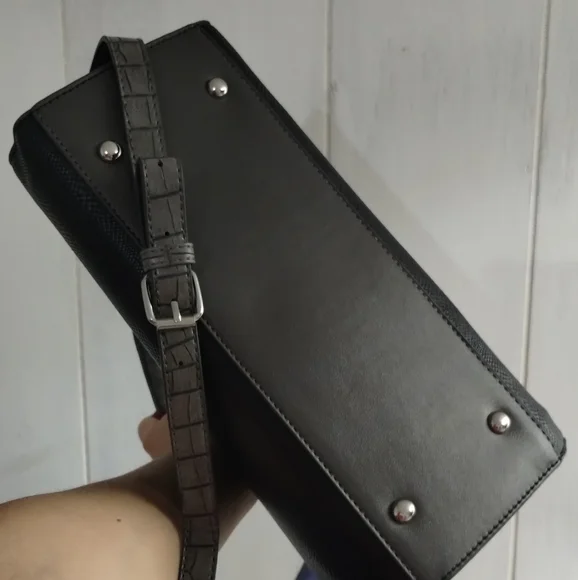 Color Block Pattern Purse - Picture 3 of 13